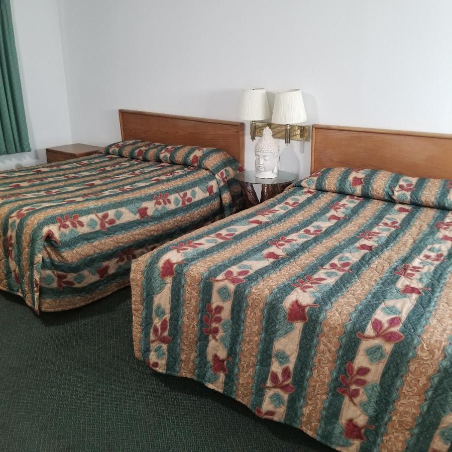 ג'ון דיי Budget 8 Motel מראה חיצוני תמונה